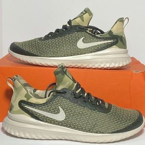 NEW Nike Renew Rival Camo Mens 10 Sneakers